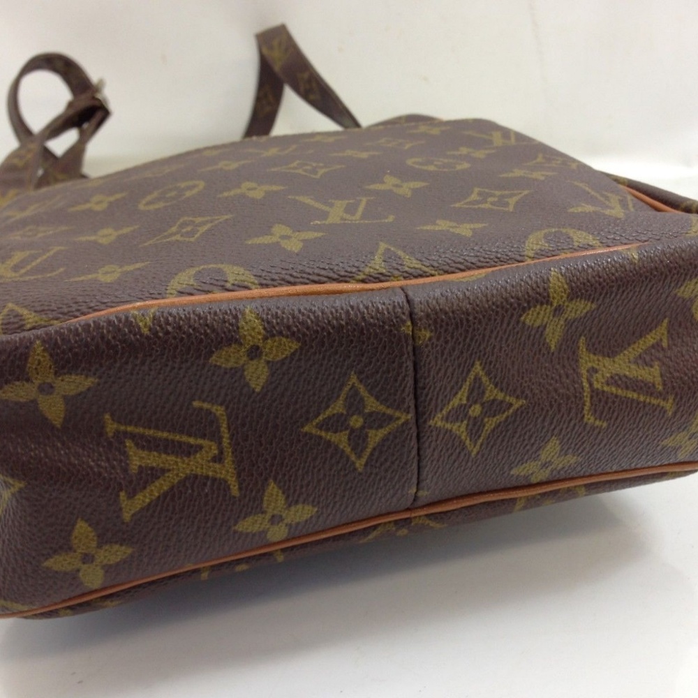 Louis Vuitton Crossbody bag Petit Shoulder leather - Picture 5 of 8